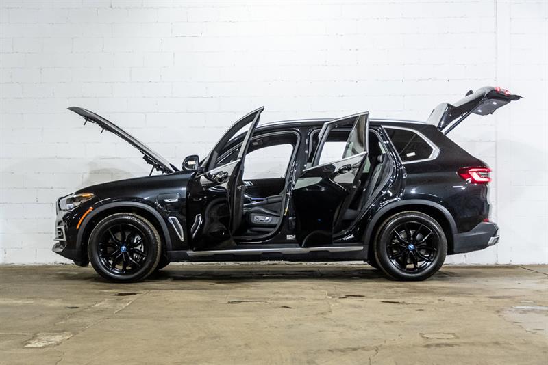 BMW
X5
2022