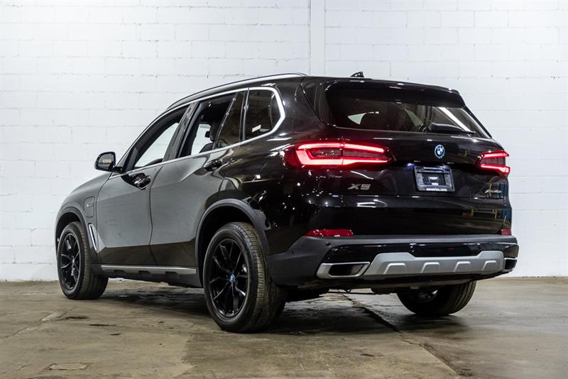 BMW
X5
2022